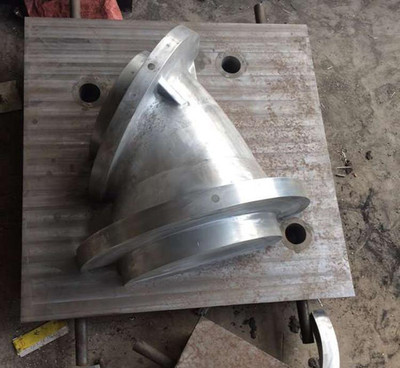 鑄造模具 翻砂模具、井圈井蓋及泵閥體模具的加工與應(yīng)用